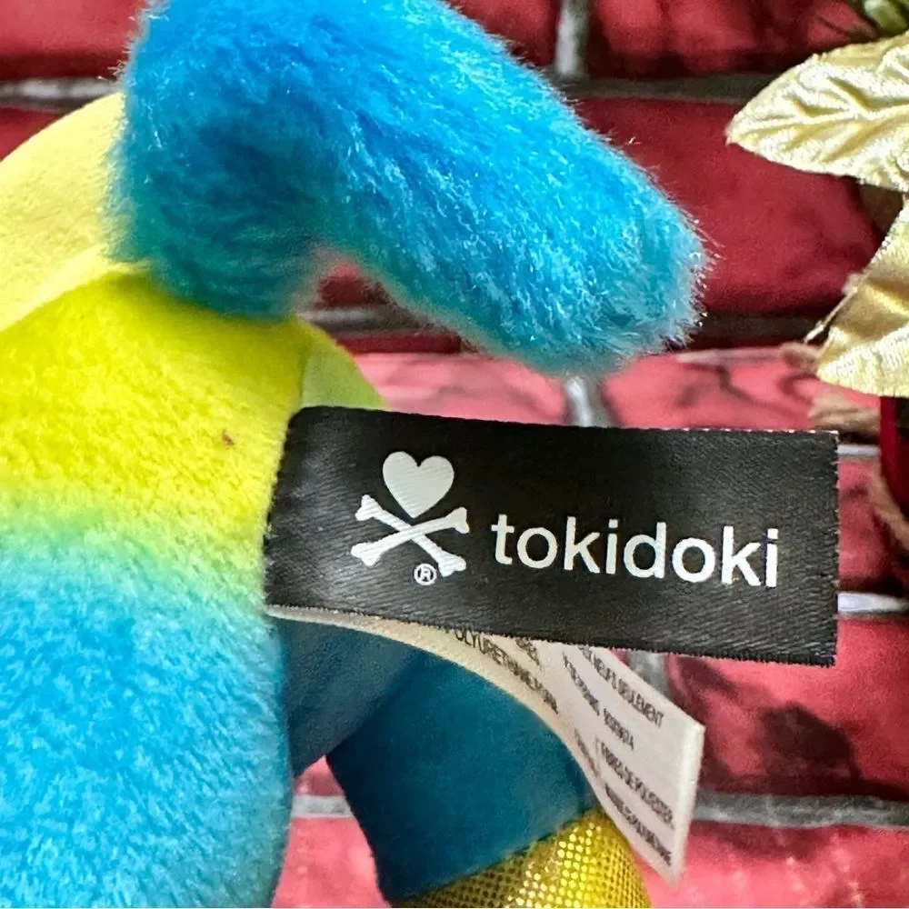 Tokidoki Rainbow Unicorn Summer plush toy - Picture 6 of 10